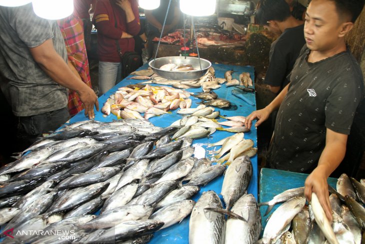 Lapak Ikan dan Rempah di Kampung Puncur Kota Gorontalo