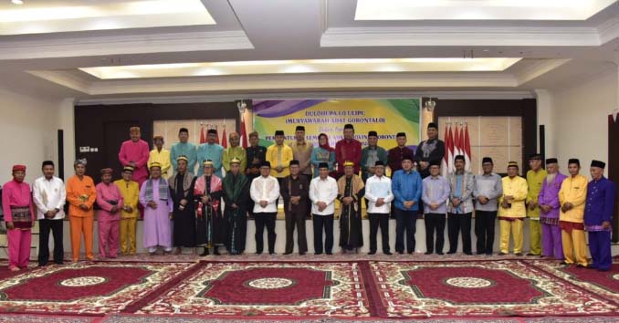 Pj Gubernur Gorontalo Resmikan Lembaga Adat