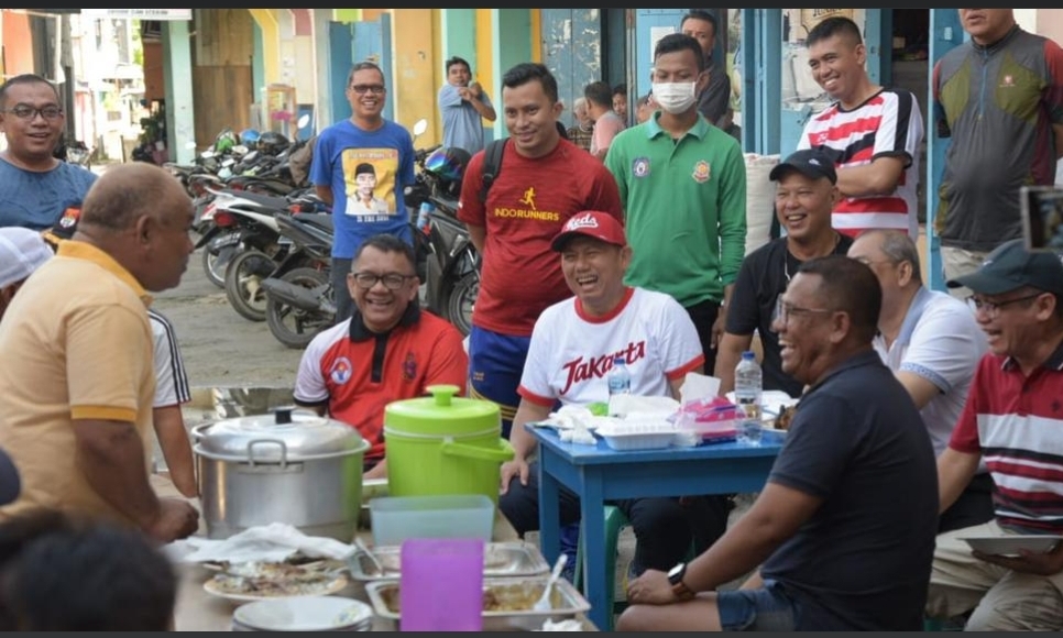 hamka hendra noer bersama rakyat gorontalo